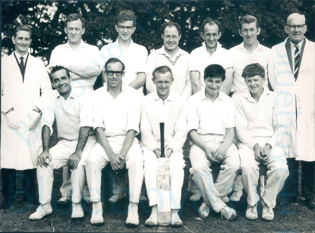 1965 Preesall 2nd 11 Team Fylde Am Cricket League original Press photo 7x5.5