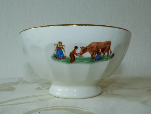 Ancien Bol à Petit Déjeuner en Faience Décor Vache Paysans Campagne n°7a