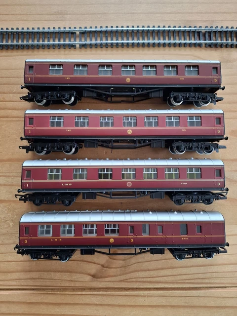RAKE HORNBY 9& LMS Composite Coaches 00 Gauge Maroon. £41.25 - PicClick UK