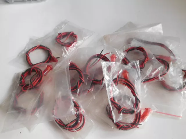 Lot of 15 Red LED lights -9 x 32 "