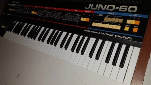 Roland Juno 60 Synthesizer