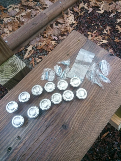 Cabinet/Drawer Pulls/Knobs