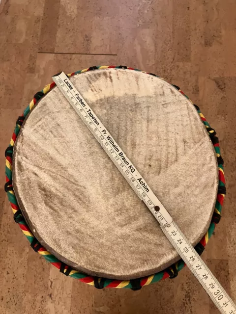 Djembe Afrikanische Trommel Vollholz Handarbeit 53,5 cm hoch 3