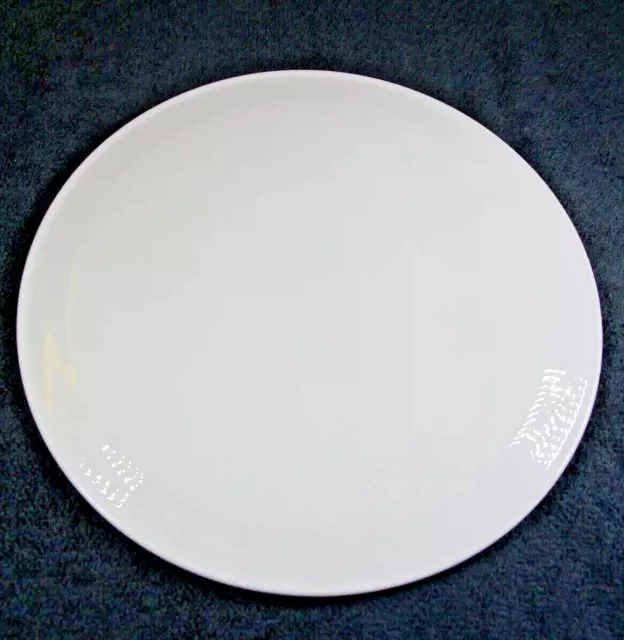 Lovely Quality Large Vintage White Porcelain Cake / Serving Plate 27.5cm Wide