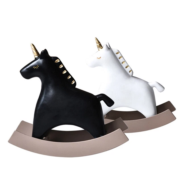 2 Pcs Tabletop Resin Decor Rocking Horse Kids Car Toys Nordic