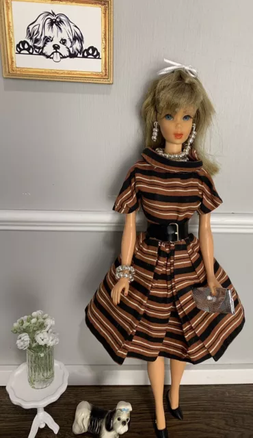 Vintage Barbie Clone 1960s Dress With Beautiful Jewelry Set/Other Accessories .