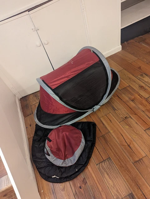 KIDCO Peapod Red Infant Travel Bed Tent  Baby Kid Toddler