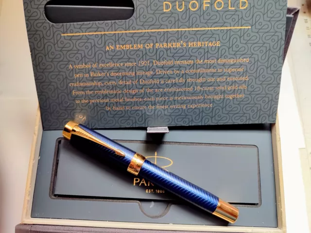 Parker Duofold Prestige Blue Chevron Fountain pen