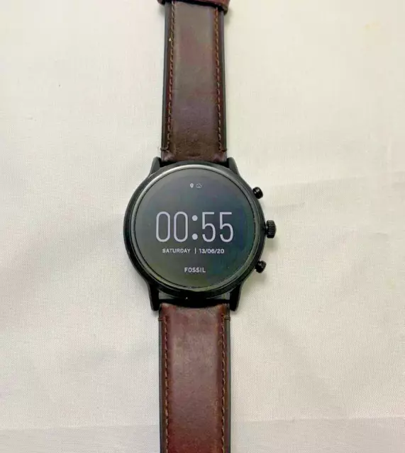 Fossil Gen 5 Smartwatch The Carlyle HR Dark Brown Leather Band DW10F1