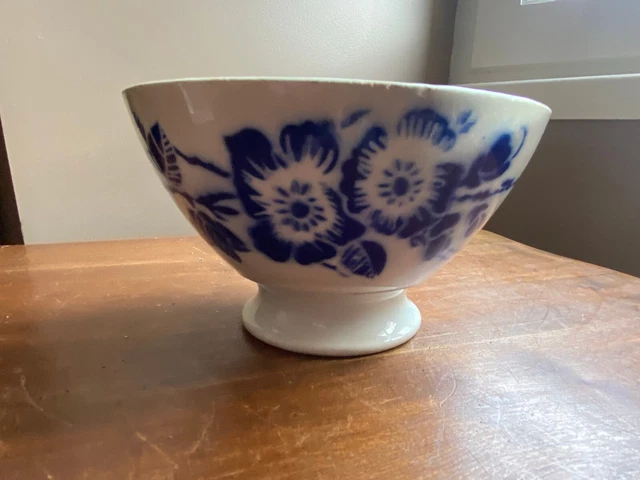 Beau bol ancien Badonviller à décor de fleurs bleues no Digoin no Sarreguemines