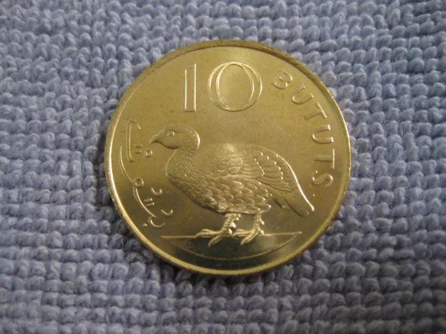 1998 The Gambia coin,10 Bututs  DOUBLE SPURRED FRANCOLIN  Bird Coin nice