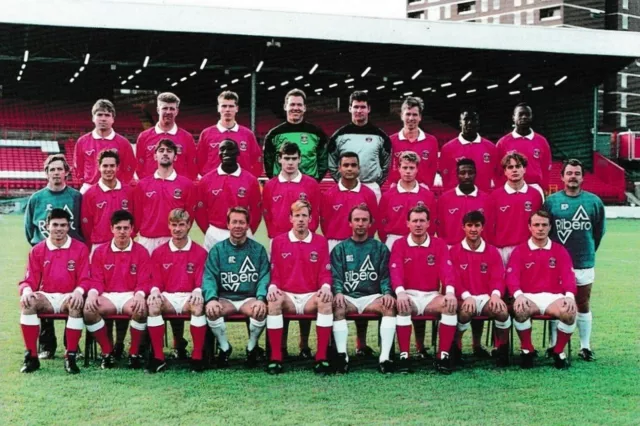 Charlton Athletic Football Team Photo>1992-93 Season