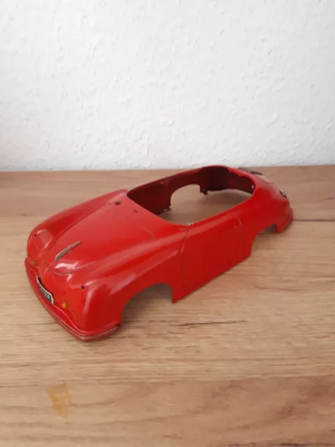 Distler 7500 Porsche: Karosserie, 2. Serie, rot