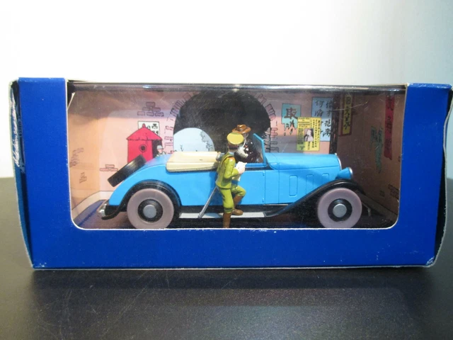 Tintin - 2 - Ensemble de 2 Voitures 1/24 et 1/43 - La voiture pour nanking du Lotus Bleu - Catawiki