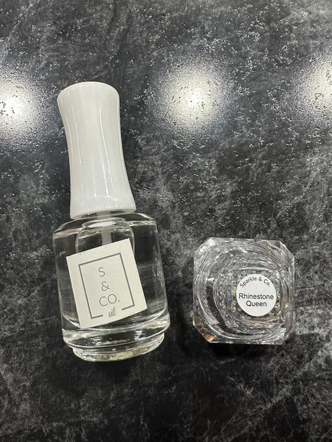 Aceite de cutícula de uñas Sparkle And Co brillo de batería brownie