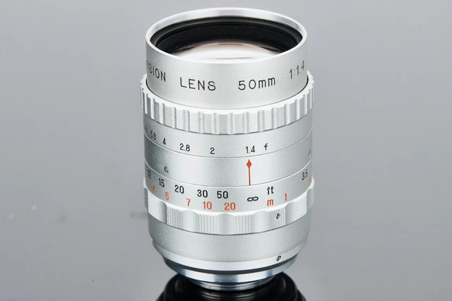 COSMICAR TELEVISION LENS 50mm F1.8 とびつき Cマウント