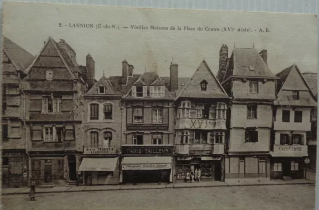 Lannion 22 CPA Vieilles Houses Of La Place / The Center ( Xviè Century) Good