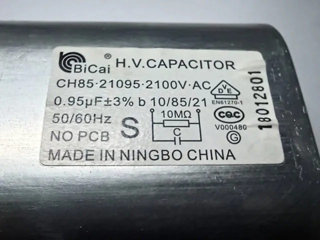 Condensateur micro-ondes 0,95uF CH85-21095-2100V AC
