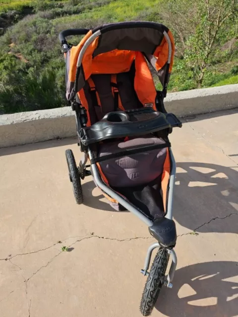 BOB Revolution SE Single Jogging Stroller