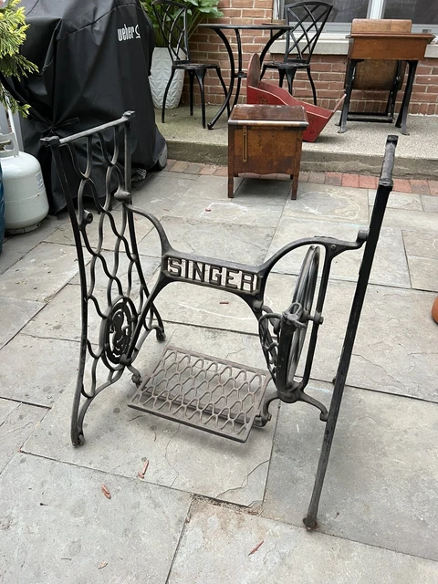 Antique Singer Treadle Sewing Machine Cast Iron Base Stand Table