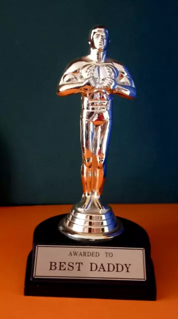 OSCAR STYLE FIGURINE BEST DADDY GOLD FINISH COLLECTABLE GIFT AWARD 18cm/7inches