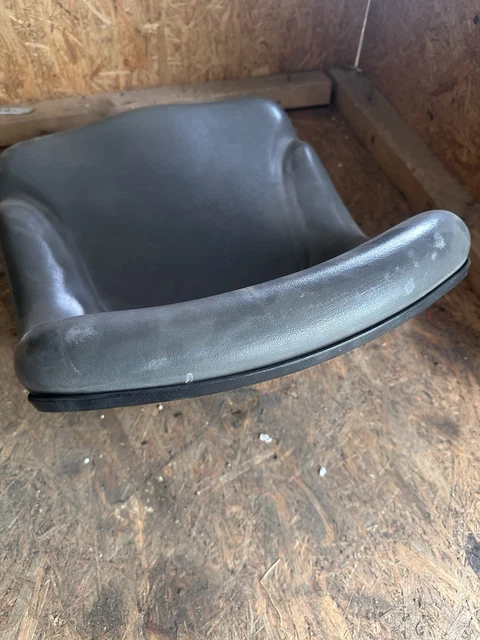 AUFSITZMÄHER RASENTRAKTOR SITZ Sitzschale Alko Caddy Gutbrod EUR 75,00