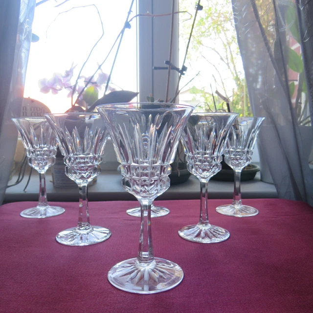 6 verres a vin en cristal Villeroy et Boch modèle royal signé H 12,4 cm