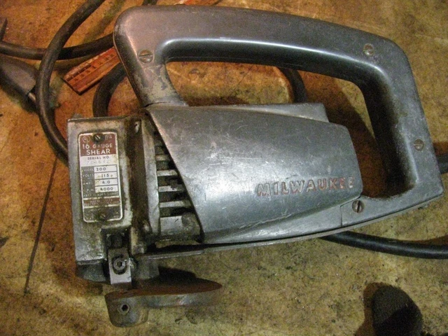 Milwaukee 200 16 Gauge Sheet Metal Shear