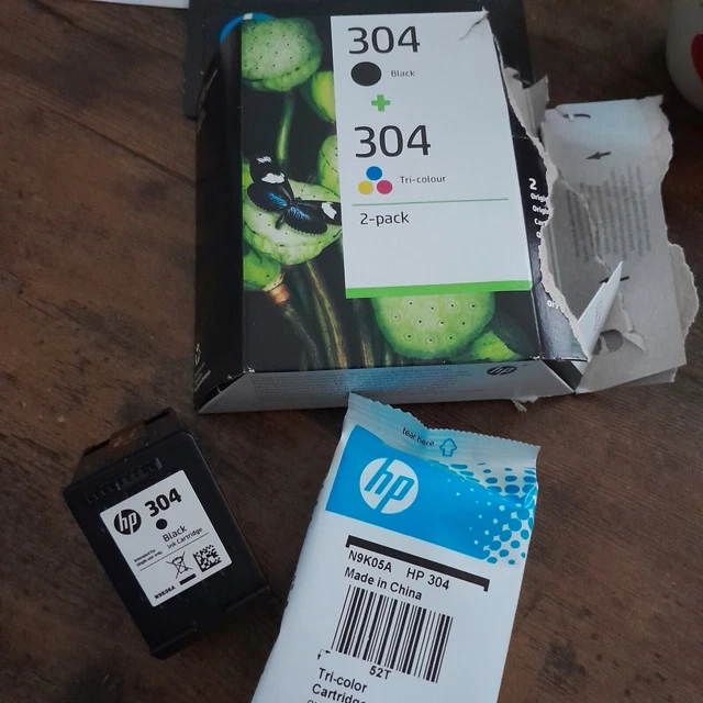 hp 304 COLOR (multipack SCHWARZ ausgepackt)