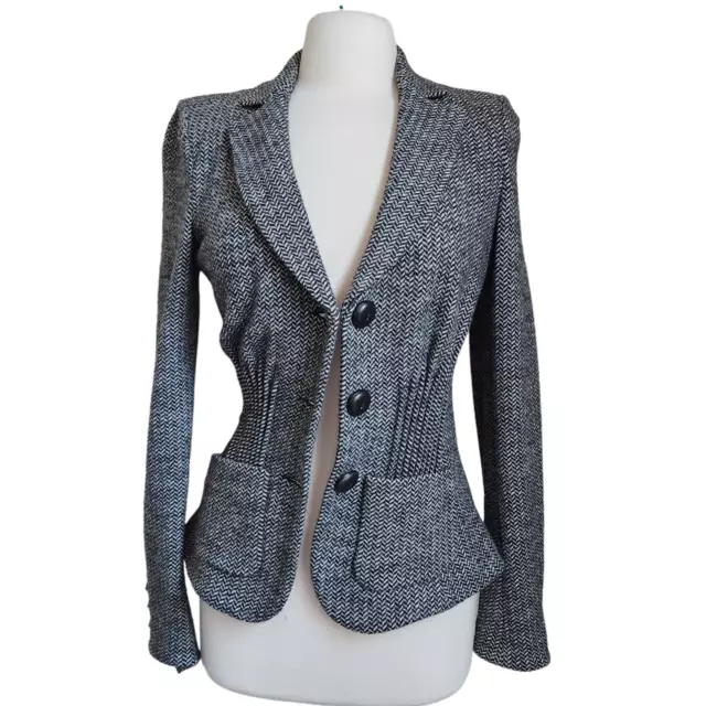 Vintage Armani Collezioni Women's sz 6 Wool Blend Blazer Fitted Chevron Pattern