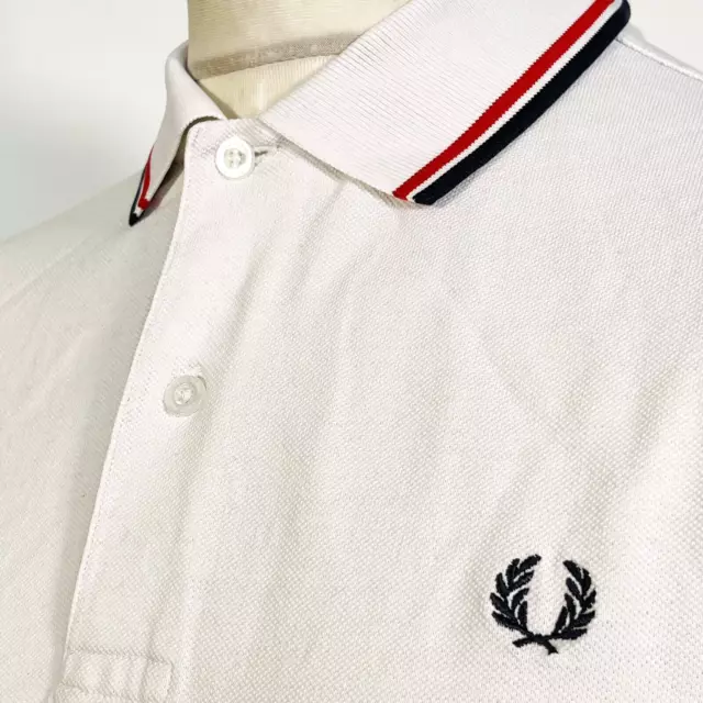 Polo Fred Perry Bianco/Rosso/Navy M1200 (XL/2XL) Mod anni 60 Scooter Casuals Retro