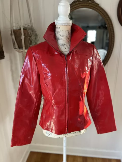 Women's Mythology Moto Lipstick 👄 Red  Patent Leather Jacket Sz 8 Cropped Coat