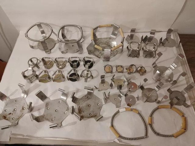 Large Lot Of Erlenmeyer Flask Clamps Various Sizes And Parts