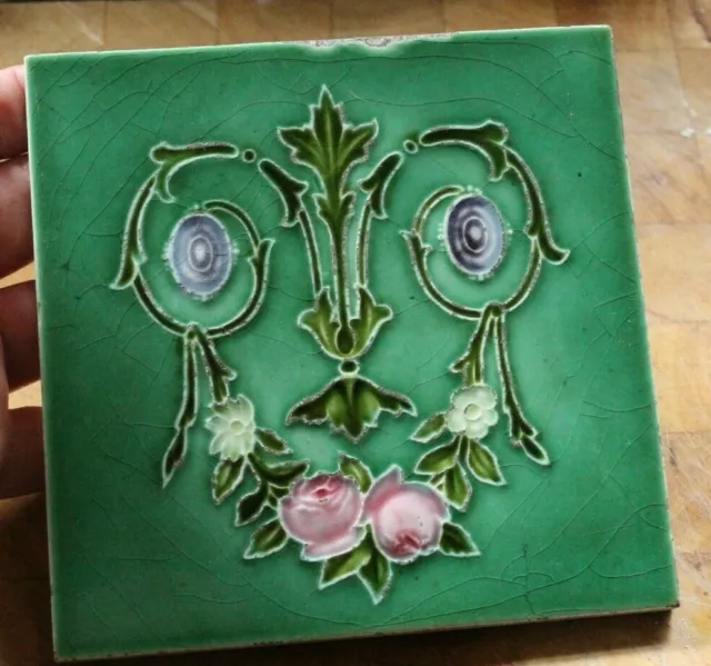 antique  ENGLISH art nouveau Jugendstil tile  NICE DESIGN C
