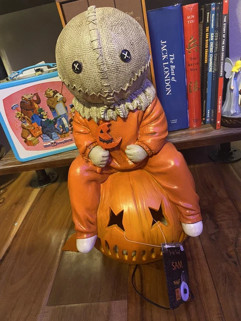 Spirit Halloween Trick r Treat Sam Pumpkin Statue LED LIGHT UP 15” Decor NEW