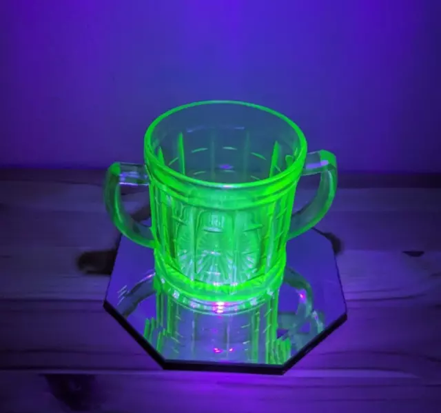 Hazel Atlas Colonial Block Green Depression Uranium Glass Open Sugar Bowl