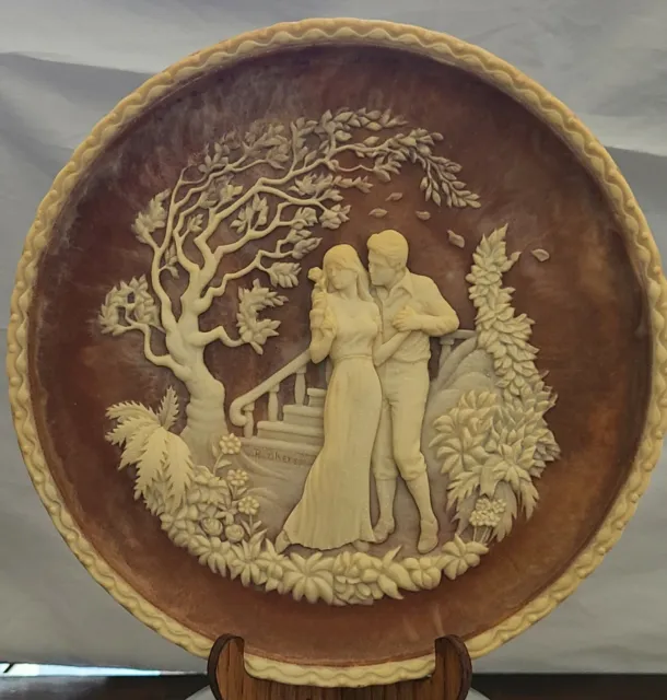 Vintage Cameo Plate The Kiss The Romantic Poets Incolay Stone  Closed in 1981