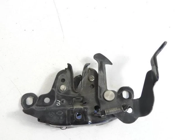 Serrure De Capot Pour NISSAN PATROL 1 - 2.8 TDI Diesel - Modèle 1991 - Occasion En Bon état