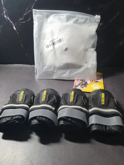 Dog Boots Qumpy Pet Waterproof Reflective Rugged Anti-Slip Sole Size 1