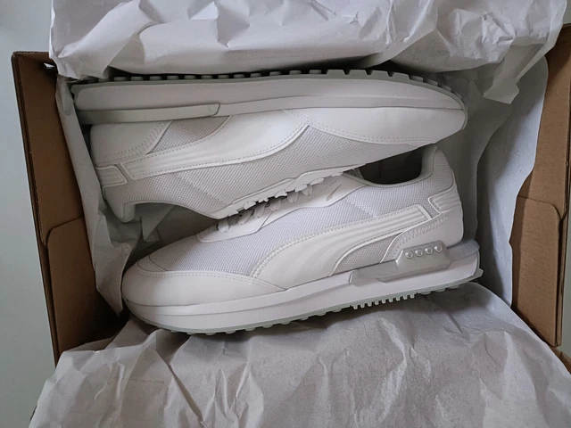 Puma blanche et grise top