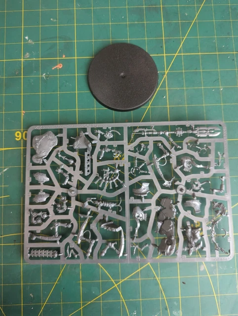 Illuminor Szeras Necrons - Warhammer 40k - Nuovissimo Games Workshop