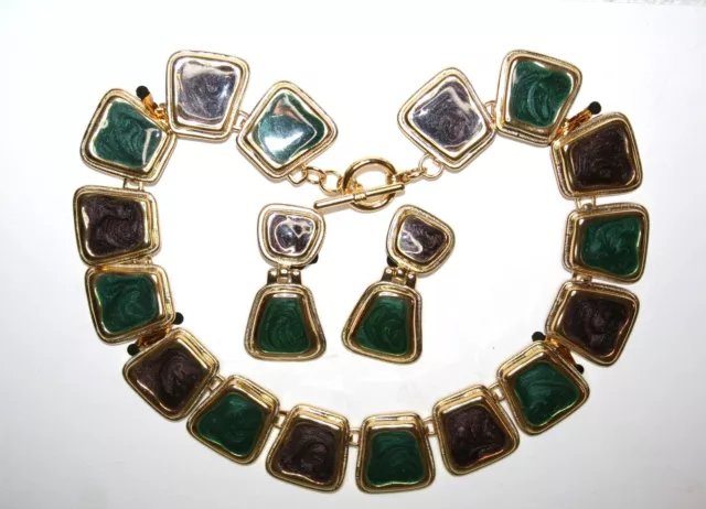 bijoux de soirée, parure collier et clips en métal doré et émail vert et marron