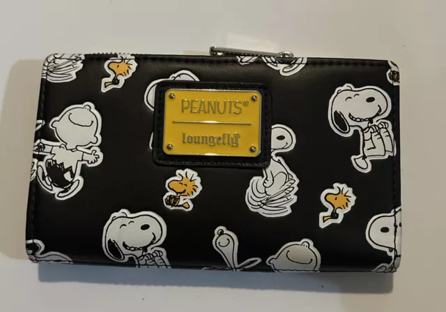 Loungefly Snoopy Wallet