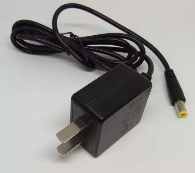 10 PZ - Alimentatore 5V DC 1000A - Presa Cinese - Jack 5mm