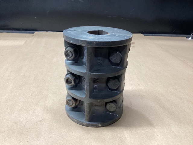 Royersford 5220 1 1/2” Rigid Clamp Coupling #118G21PR7