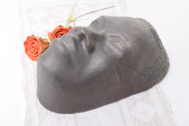 Máscara de la muerte de mujer negra de yeso o similar Vintage death mask African 2