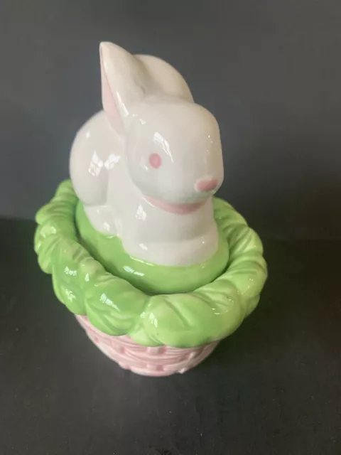 Vtg Dept 56 Ceramic Easter Bunny Rabbit On Nest Basket Covered Trinket Box Dish