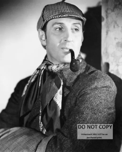 Basil Rathbone As "Sherlock Holmes" - 8X10 Publicity Photo (Rt858)