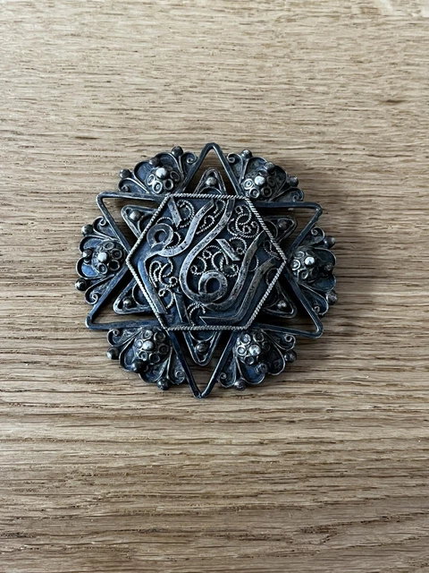 Ancienne Broche En metal argenter Art Déco Nouveau créateur Fleurs Ancienne Broche En metal argenter Art Déco Nouveau créateur Fleurs
