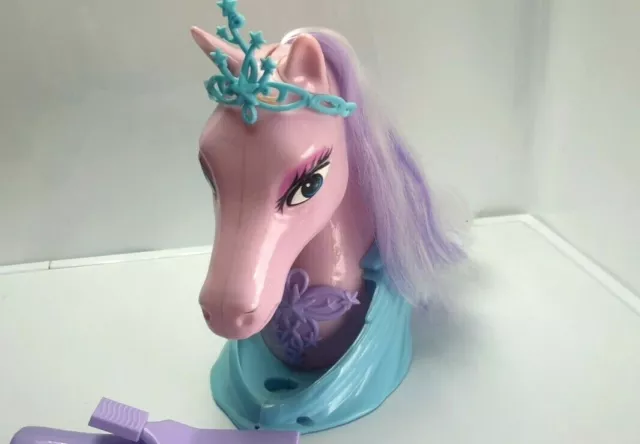 Tete a coiffer licorne barbie sale